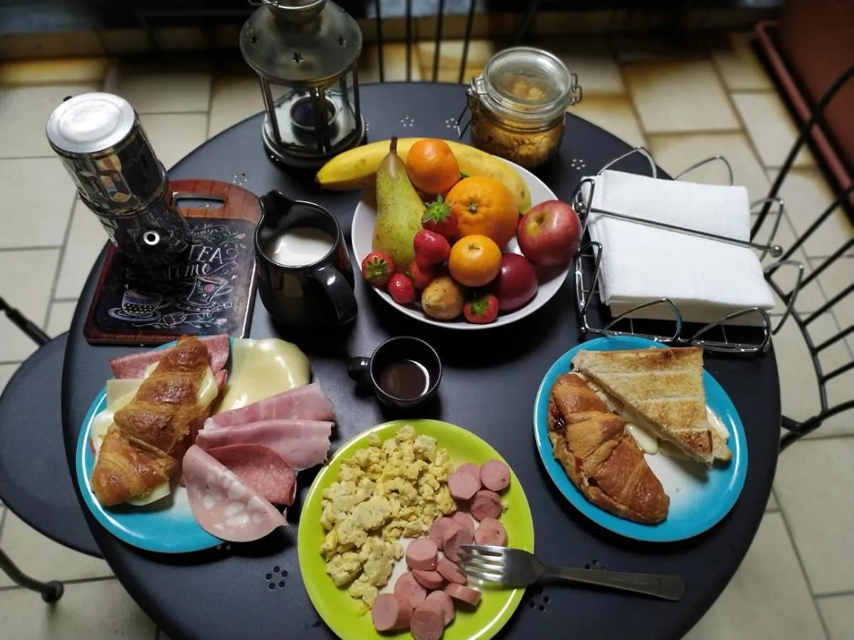 Le Ortensie Νάπολη Bed and Breakfast